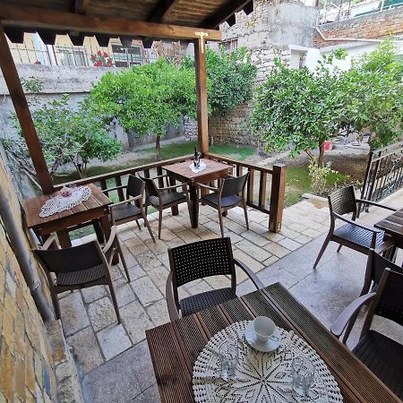베라트 Bujtina Valgent B&B 외부 사진